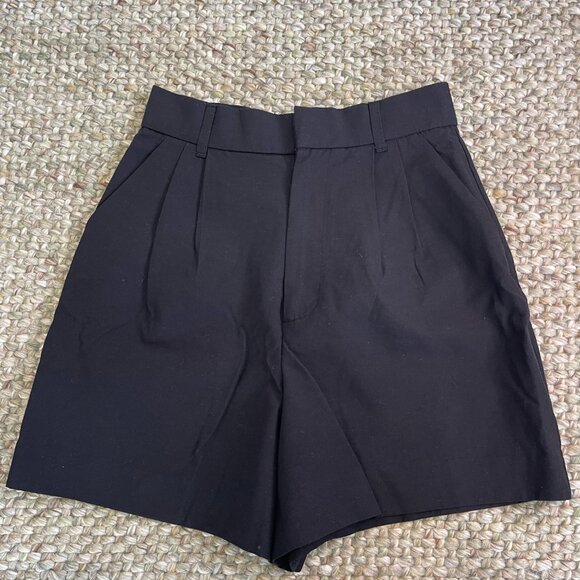 ZARA HIGH-WAISTED BLACK SHORTS SIZE XS - Picture 2 of 6